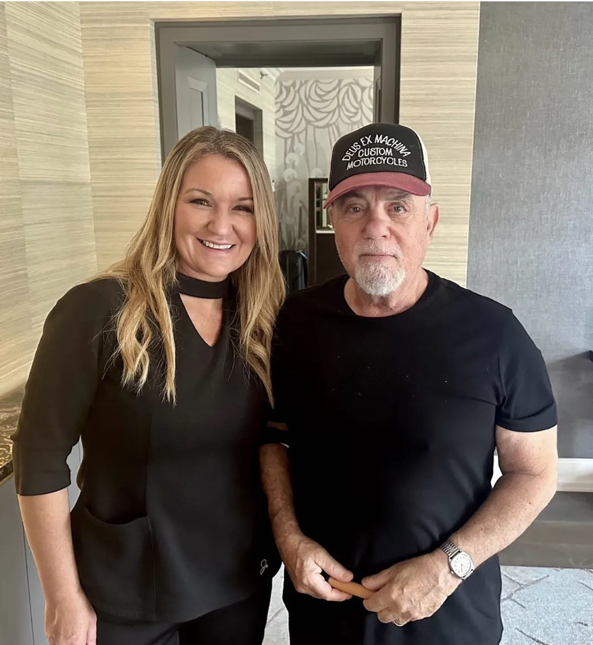 IV League Hydration nurse with a music legend after a concierge IV appointment